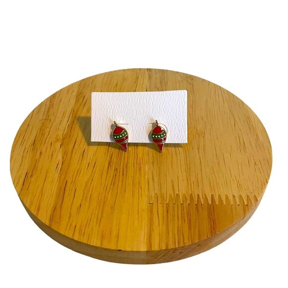 Source Unknown Jewelry - FREE‎ Christmas earring with $35 purchase